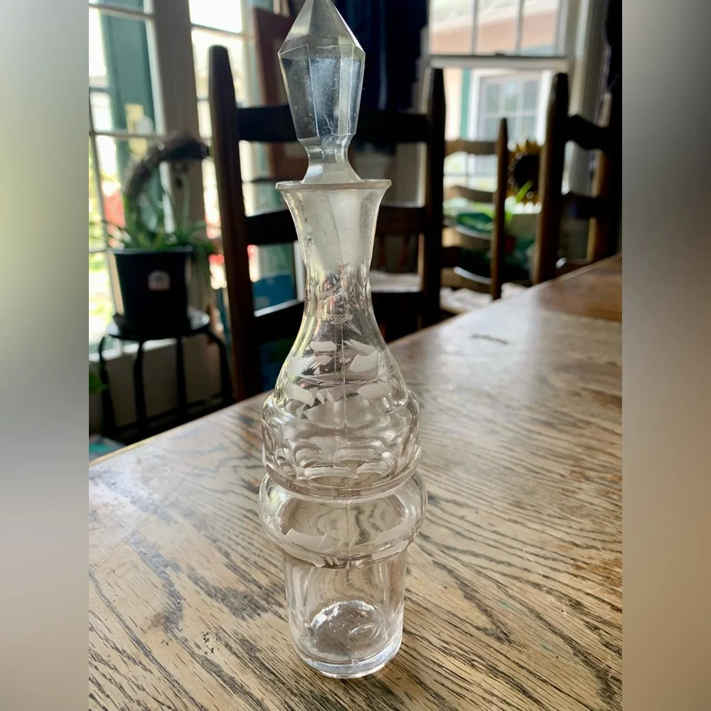 Vintage Decanter Glass Crystal Stopper 8” Etched Glass